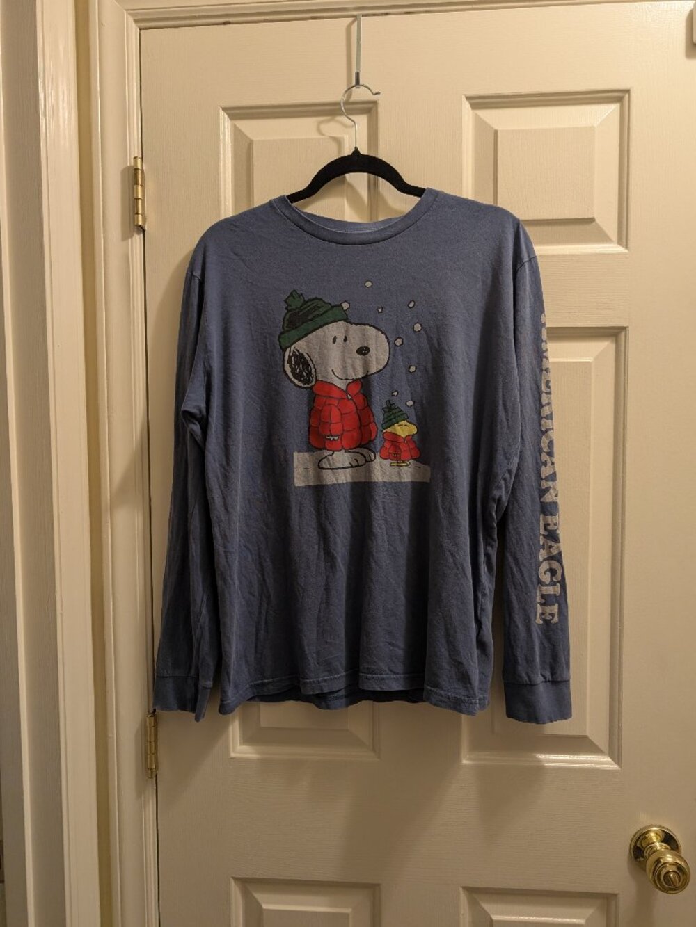 American Eagle Snoopy and Woodstock Puffer Coat Snowy Winter Long Sleeve